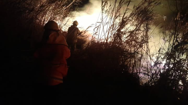 Uno de los incendios más importantes se registró en Pocito, en una zona de pasturas cercana a la escuela Maestro Argentino. Los Bomberos Voluntarios del departamento lograron frenar las llamas antes de que afectaran el establecimiento.