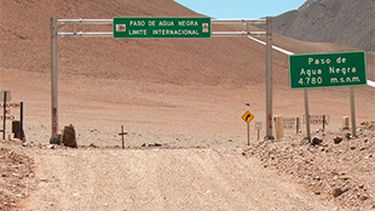 Por un alud en Chile está inhabilitado el Paso internacional de Agua Negra