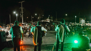 Ullum realizará nuevamente su feria con música, artesanos y comida, este sábado.