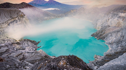 El volcán Ijen, en Indonesia.
