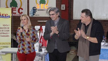 Un maestro del diseño y alta costura dicta un taller en San Juan