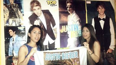 Las gemelas más felices: Justin Bieber las sigue en Twitter