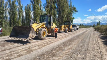 En Jáchal, iniciaron la pavimentación histórica de una de sus calles más famosas