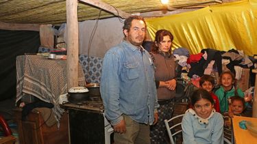 El drama de una madre: “Mis hijos lloran del frío, me dicen que se les hielan las manos”