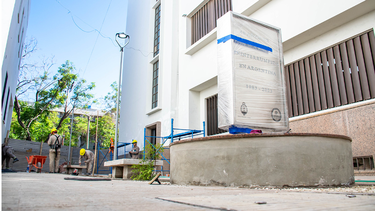 Quedó inaugurado el Paseo de la Democracia en el Rectorado de la UNSJ