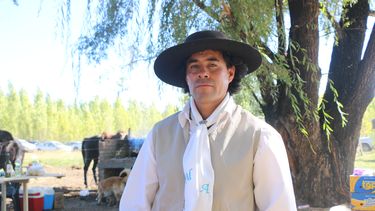 Ariel Muñoz, orgulloso puestero en la Quebrada de Chita y presidente de la Agrupación Gauchos Iglesianos.
