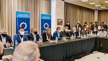 ¿Qué opina cada sector sobre los anuncios de Fernández y qué debería pasar en San Juan?