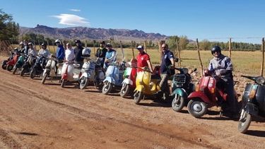 Andá sacándole brillo a la Vespa: se viene un encuentro de motoqueros