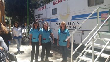 Niquivil y Villa Mercedes aprovecharon los trailers sanitarios