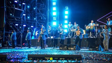 A puro baile, Los Ángeles Azules cerraron la tercera noche de la FNS 2023