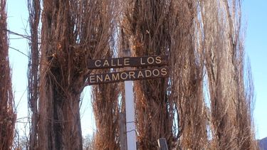 Calingasta, para enamorarse: llegan dos románticos de aquellos