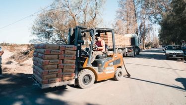 Familias de Pocito y Rivadavia recibirán kits de construcción para levantar sus casas