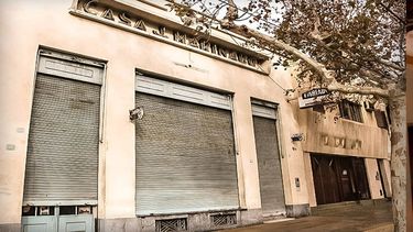 Y un día la persiana se levantó de nuevo