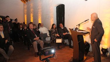 Presentaron Idearios argentinos, de Pedro Luis Barcia