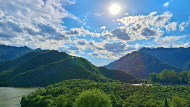 Valle (Re) Fértil: la belleza del camino, el río al tope y una oferta imperdible de actividades en el dique