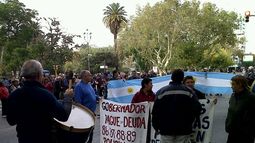 Una nueva mañana de caos vehicular por reclamo policial