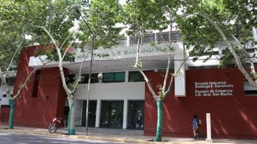 Estudiantes de la Escuela Industrial ganaron premios por su vocación científica