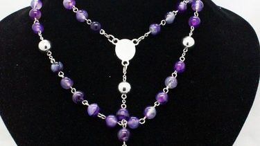 Collares tipo rosario: muy a la moda