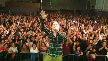 Se van para arriba: Omega la rompió en Pasión de Sábado