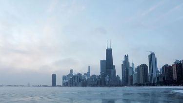 Estados Unidos cerró el espacio aéreo del Lago Michigan, donde fue derribado el aparato no identificado.