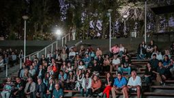 Mirá quiénes estuvieron en la presentación del documental 1983 Democracia para siempre