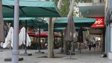 Feriado: Sólo algunos comercios abiertos y poco movimiento