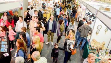 Durante 11 días disfrutá de más de 350 stands de artesanías