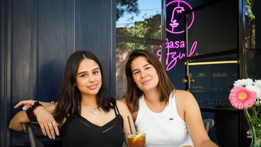 Las sanjuaninas que le dieron vida a una zona olvidada del centro con su café de especialidad