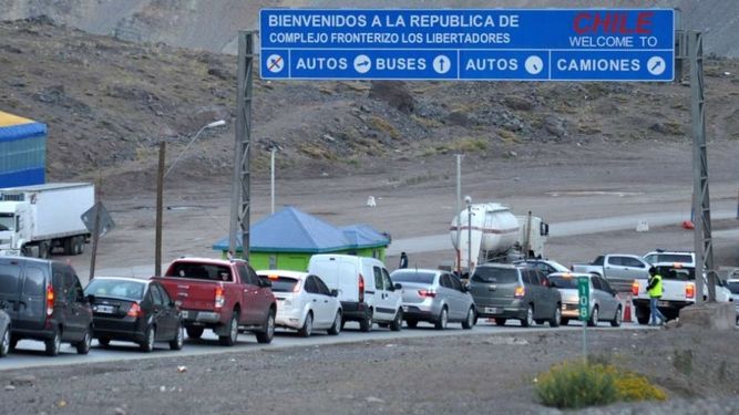 Oficial: éste es el seguro de autos que exigen para pasar a Chile