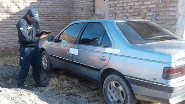 Allanamiento en Jáchal: secuestran 1 vehículo, $18.000 y detienen a cuatro personas por robo Allanamiento en Jáchal: secuestran 1 vehículo, $18.000 y detienen a cuatro personas por robo