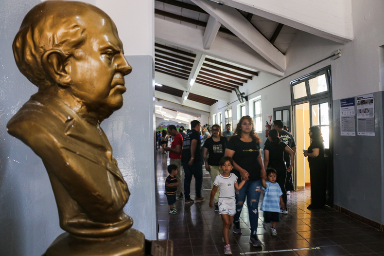 La asistencia a las urnas en San Juan, mayor que a nivel nacional, pero escasa con respecto a la participación local de los últimos 20 años.