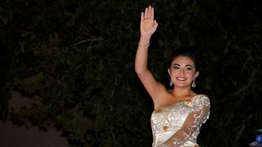 La ex reina de Angaco, consciente, asustada y esperando la operación