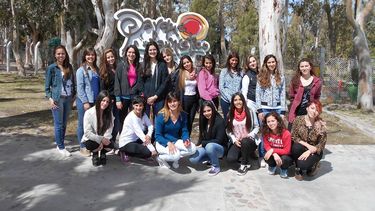 Viernes de elecciones: en tres departamentos se elegirán reinas