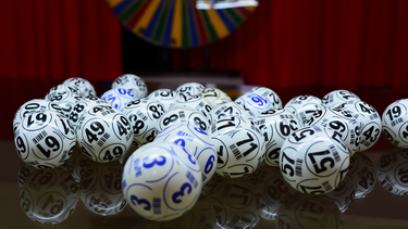 Un sanjuanino ganó casi $3 millones al acertar los números del Brinco Junior.