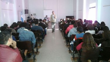 Sanjuaninos aprenden sobre manipulación de alimentos
