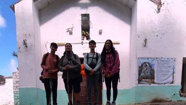 Los cuatro sanjuaninos que cumplieron este 18 de diciembre la promesa en Virgen de Copacabana del Abra, Punta del Corral, en Jujuy.