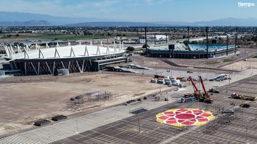 A 17 días de la FNS: el sol gigante que ya luce el predio y puesta en marcha al armado de los stands