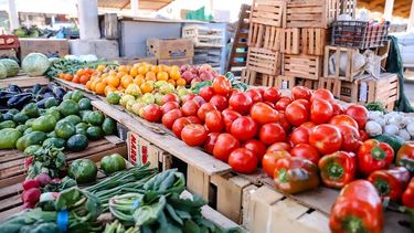 ¿Buscás super precios en frutas, verduras y carne?: mirá la lista del Mercado del Abasto en Capital