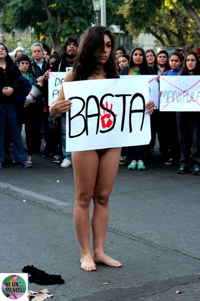 Conocé la historia de la activista sanjuanina que se desnudó en la marcha  de Ni Una Menos