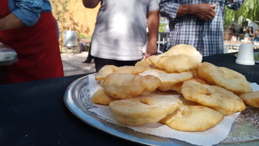 Sopaipillas, música y ropa de época para celebrar el 25 de Mayo en la Casa de Sarmiento.