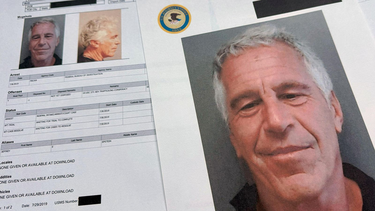 Los archivos de Epstein incluye a personas muy poderosas.