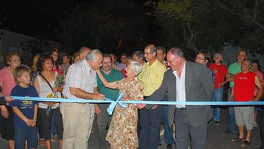 Capital: Inauguraron 400 metros de pavimento