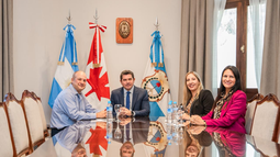 Orrego recibió al embajador canadiense y hubo guiños a la minería Orrego recibió al embajador canadiense y hubo guiños a la minería