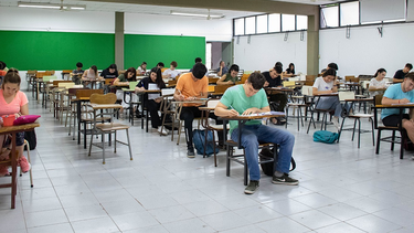 Estudiantes de la UNSJ que trabajan o cuidan familiares: paso a paso, cómo inscribirse para tener beneficios