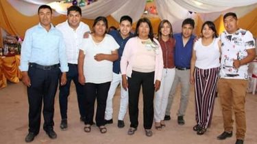 A más de mil kilómetros: la jujeña que se aferra a su comunidad para enviarle fuerza a su pueblo&nbsp;