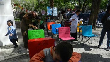 Muchos garabatos amorosos para las seños