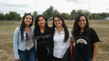 Las fanáticas de Jorge Rojas que le dieron la bienvenida