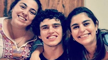 El emotivo homenaje de la hermana del Wey Zapata, luego de ser mamá