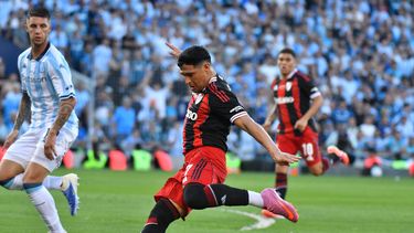 racing dejo a river sin libertadores y avanzo a cuartos con un gol agonico en avellaneda racing dejo a river sin libertadores y avanzo a cuartos con un gol agonico en avellaneda