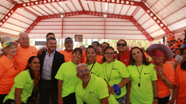 Orrego recorrió una colonia de verano en Rawson y destacó el alcance social del programa